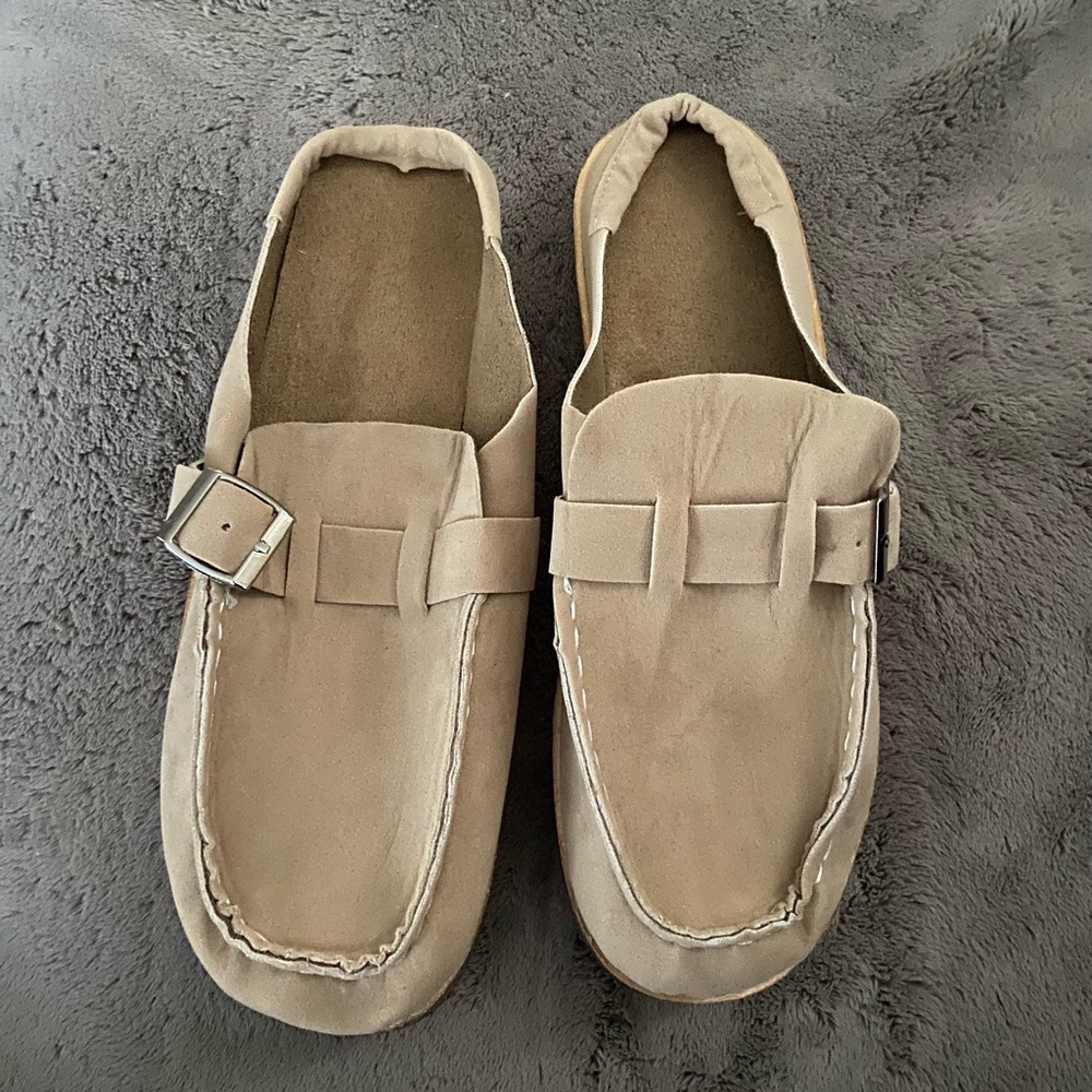 FOUR WOMENS MULE SHOES FOR SALE